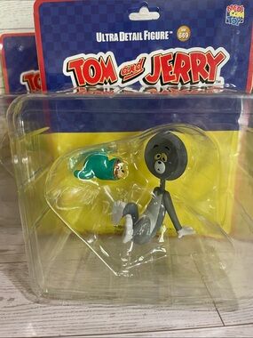 NWT - Medicom Toy - UDF - Tom & Jerry - Neapolitan Mouse & Push-Button Kitty